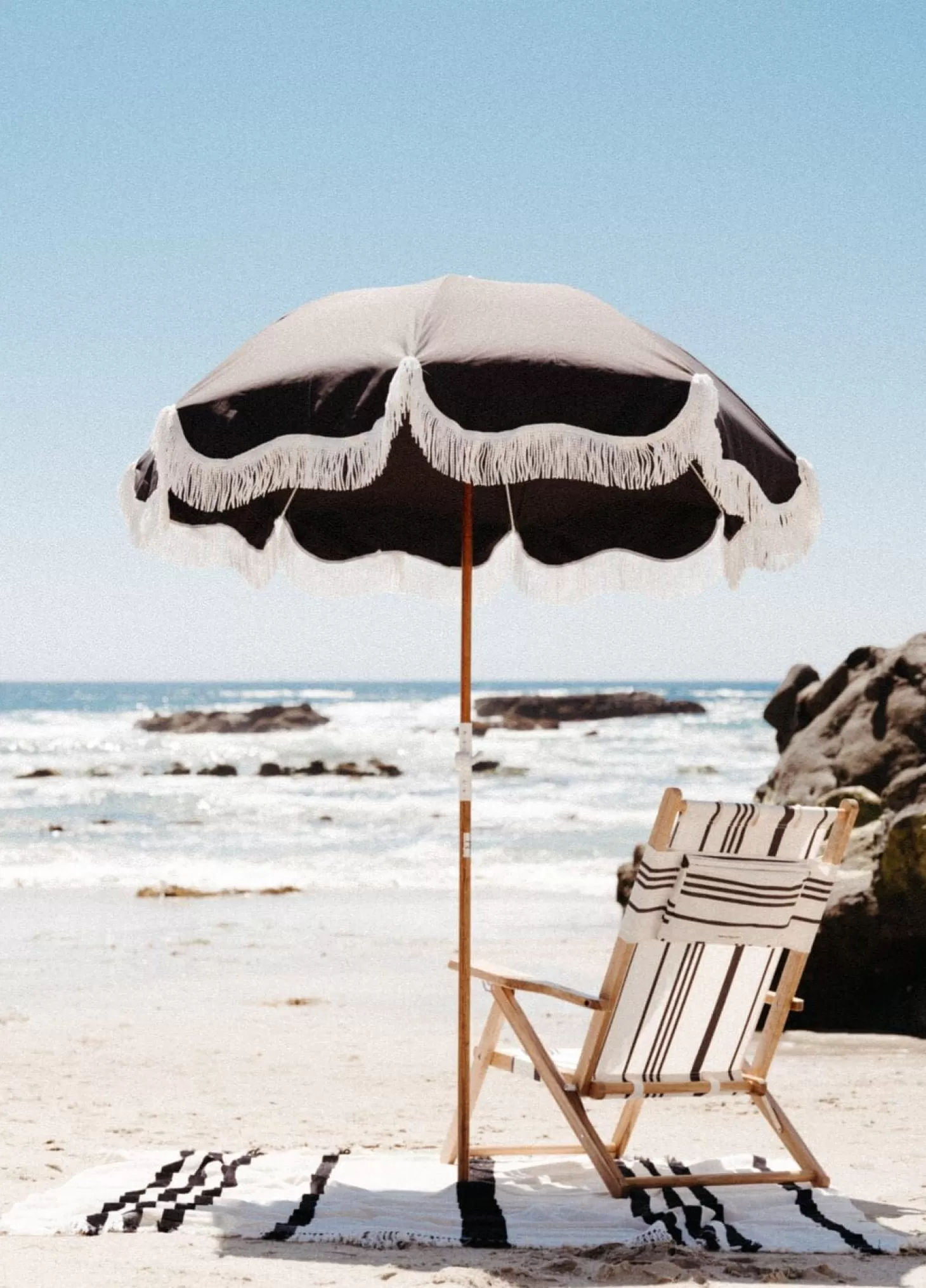 Holiday Beach Umbrellas>Business & Pleasure Co. The Holiday Beach Umbrella - Vintage Black